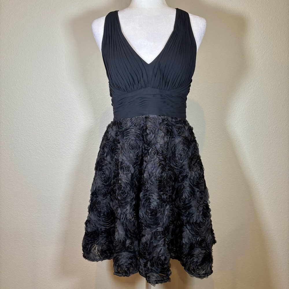 NWT Aidan Mattox Chic Black Floral Textured Mini Dress Size 6